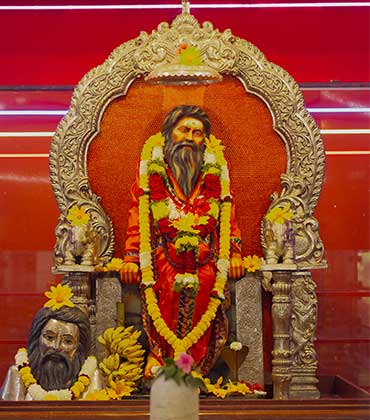 श्री सिद्धेश्वर स्वामी अच्युतानंद महाराज